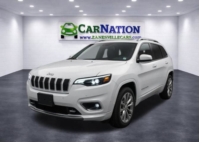 2019 Jeep Cherokee Overland - Main Image