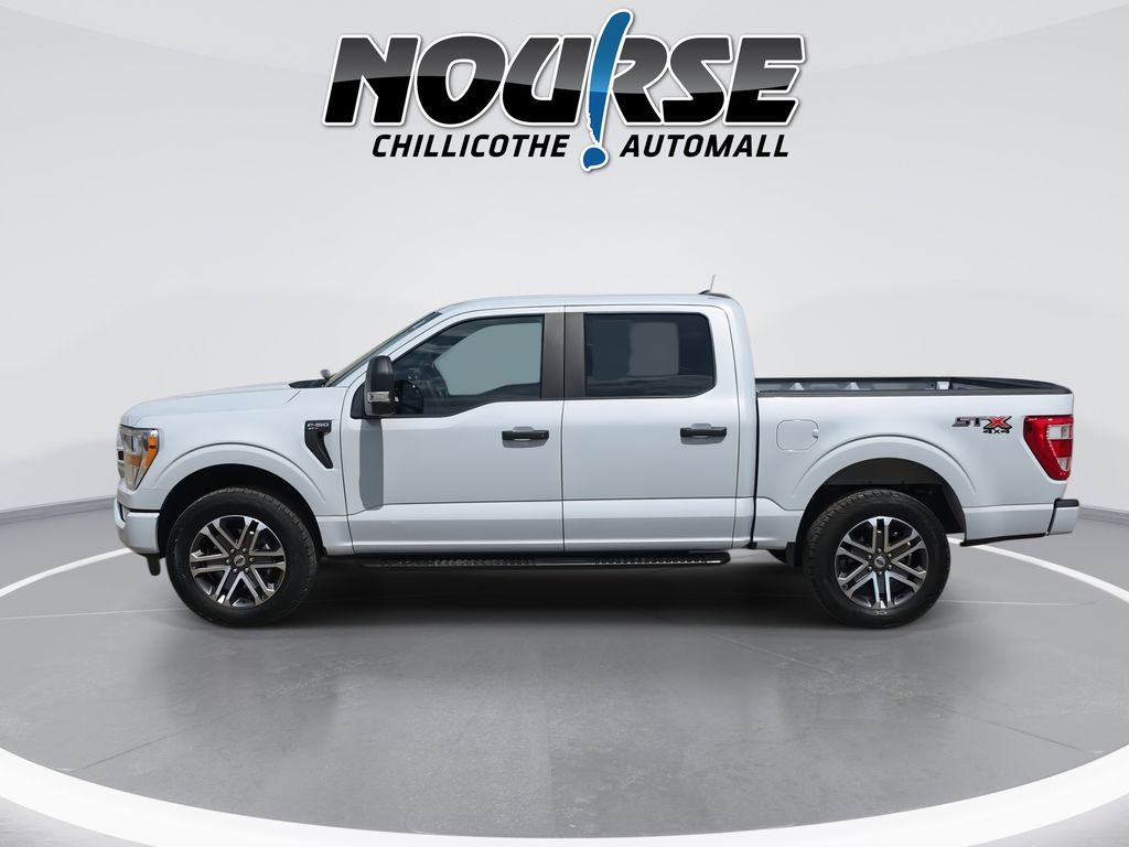 View vehicle photo 5