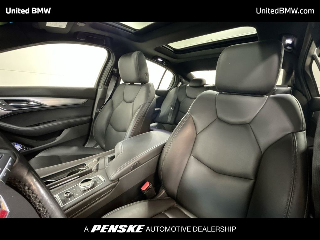 2022 Cadillac CT5 Luxury 13
