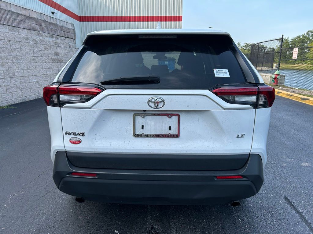 2024 Toyota RAV4 LE 4