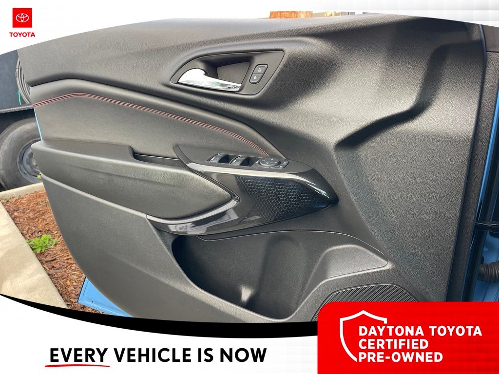 Used 2024 Chevrolet Trax SUV
