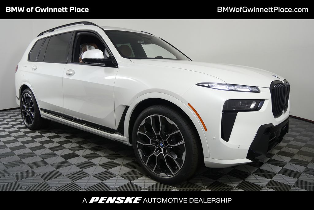 2026 BMW X7 xDrive40i Hero Image