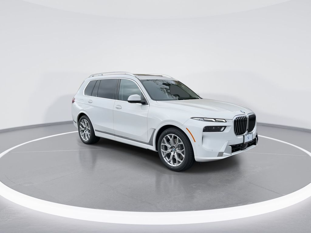 2025 BMW X7 xDrive40i 2