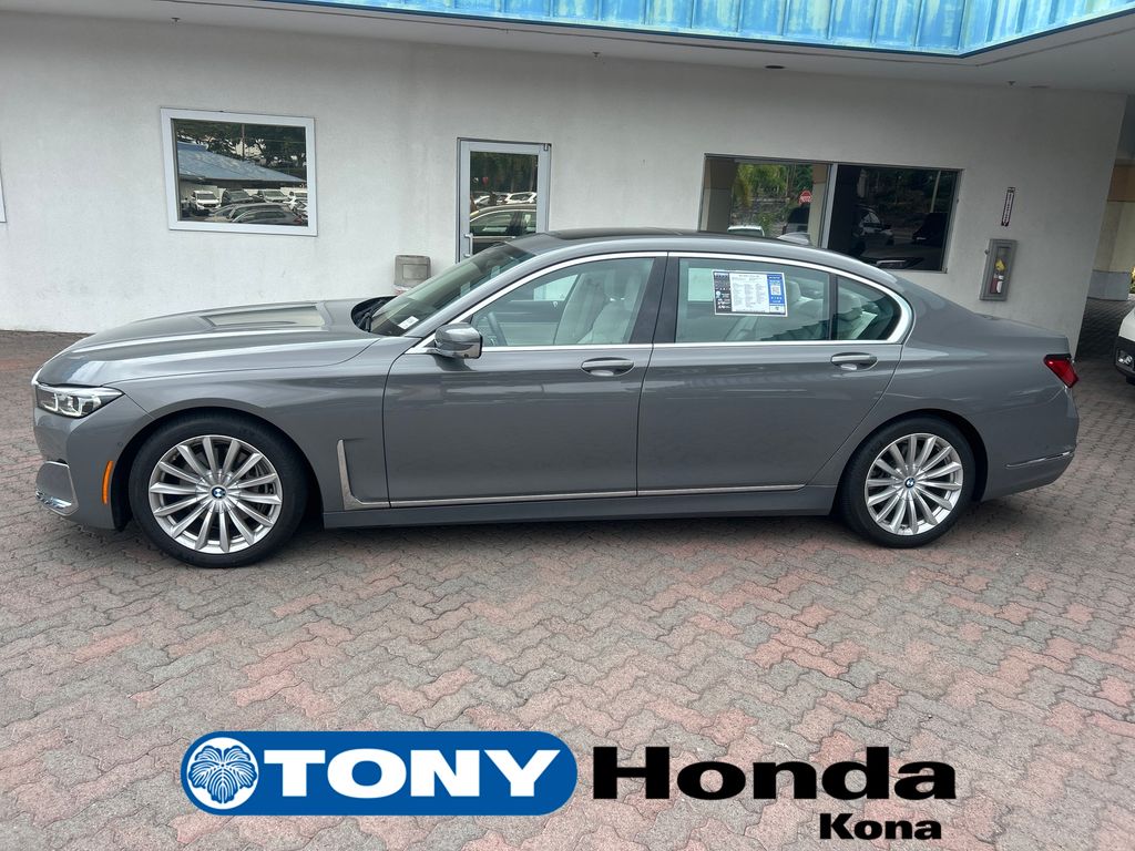 2021 BMW 7 Series 740i RWD