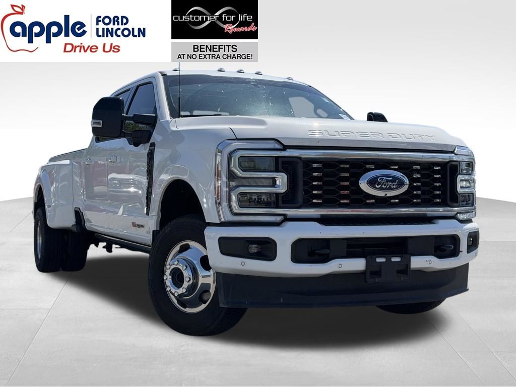 2025 Ford F-350 Super Duty Platinum