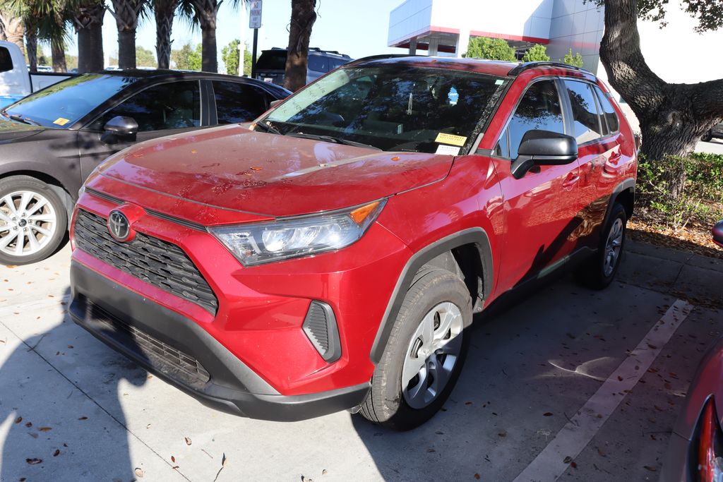 2021 Toyota RAV4 LE -
                West Palm Beach, FL