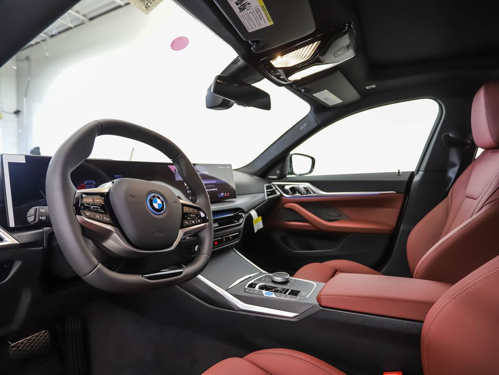 2025 BMW i4 xDrive40 9