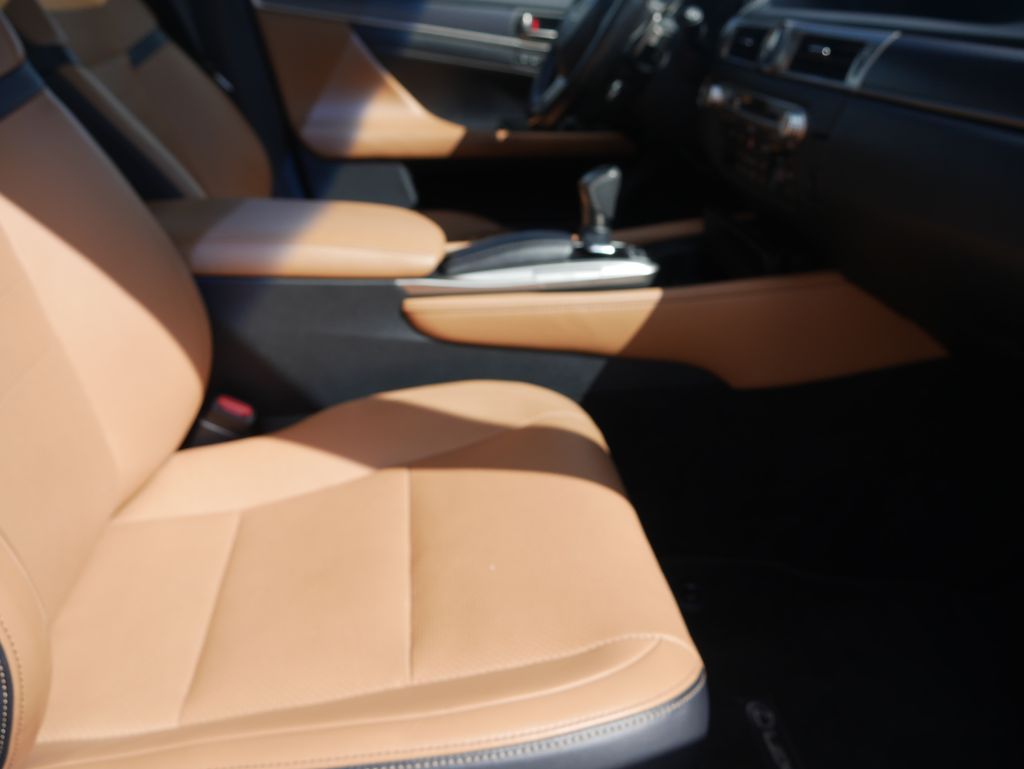 Thumbnail: 2020 Lexus GS - 24