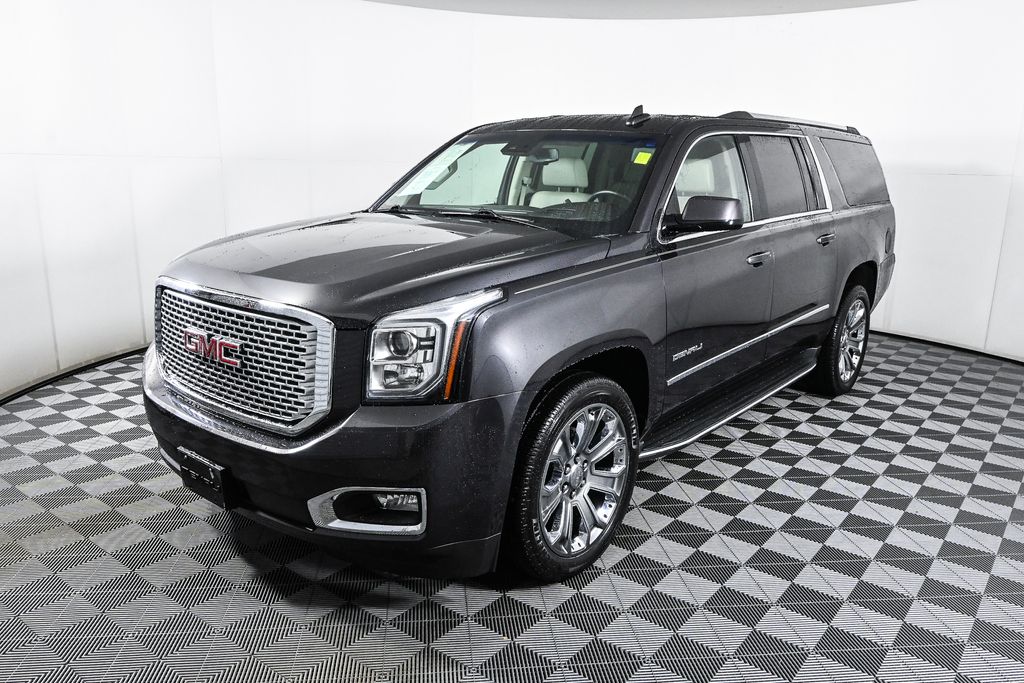 2016 GMC Yukon XL Denali 3