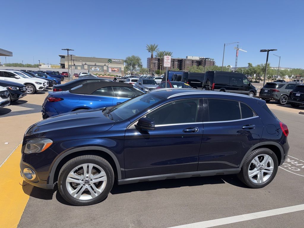 Thumbnail: 2019 Mercedes-Benz GLA - 2