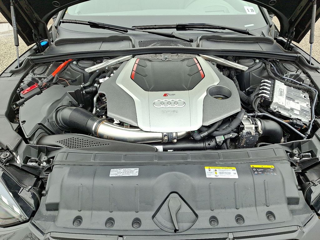 Thumbnail: 2024 Audi RS 5 - 30