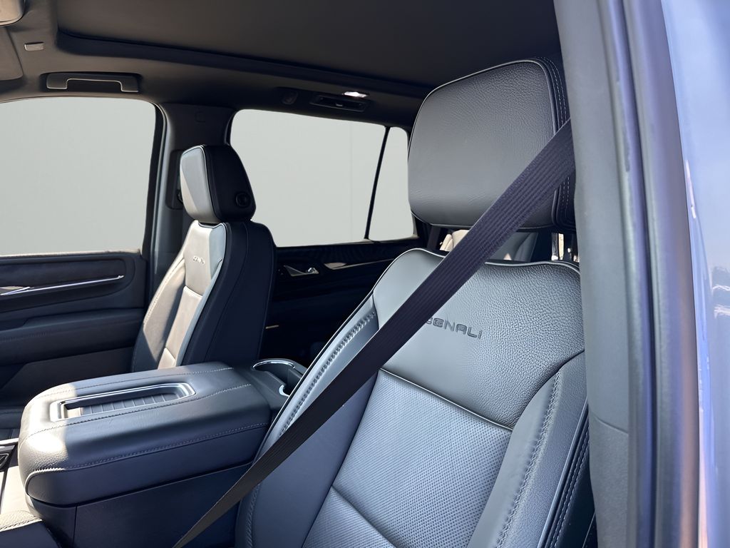 Used Car 2023 Gmc Yukon  Denali For Sale Under $70,000 In Austin, Texas