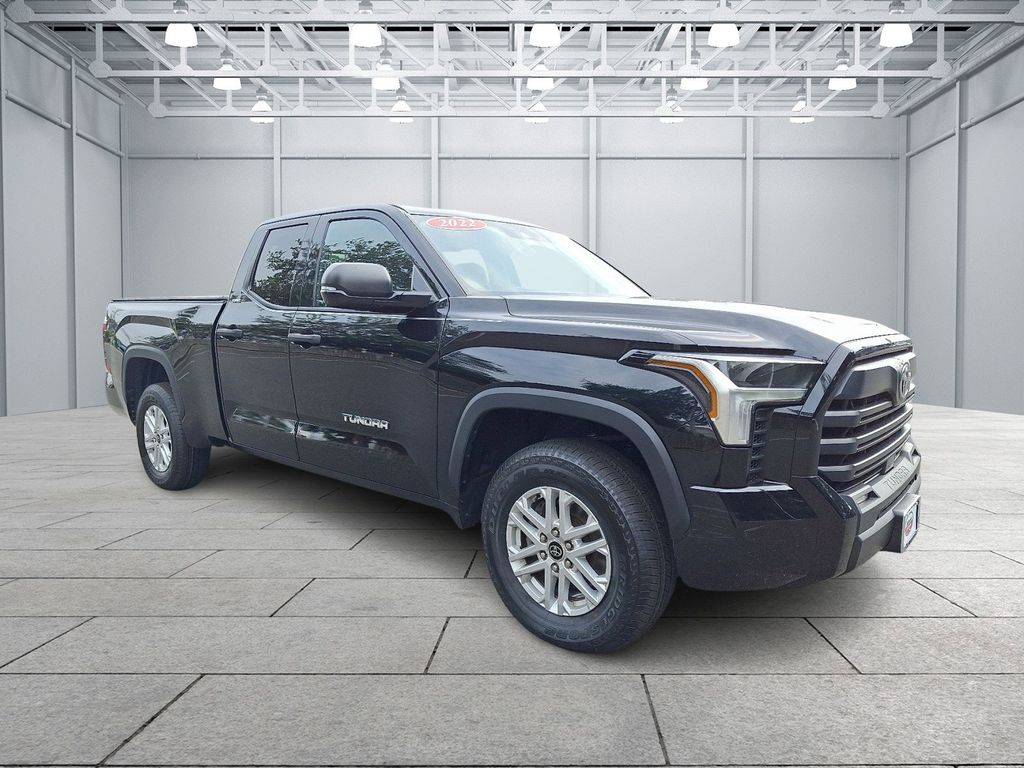 Thumbnail: 2022 Toyota Tundra - 3