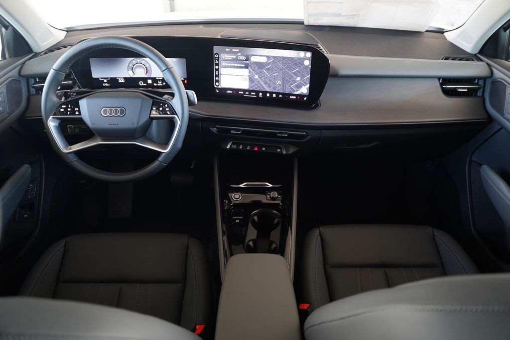 Thumbnail: 2026 Audi Q3 - 8