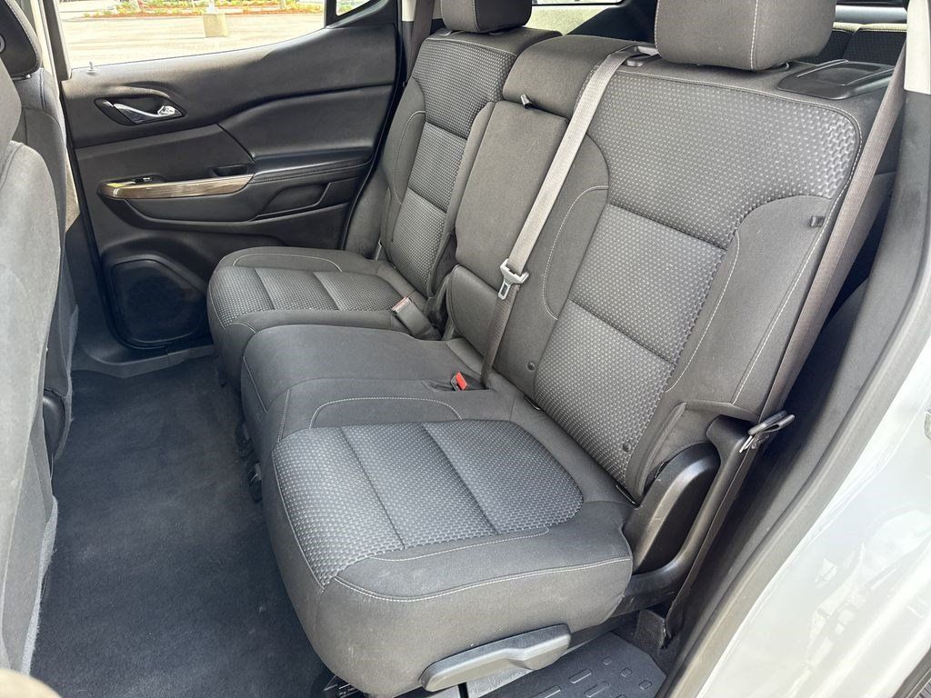 Used 2023 GMC Acadia SUV
