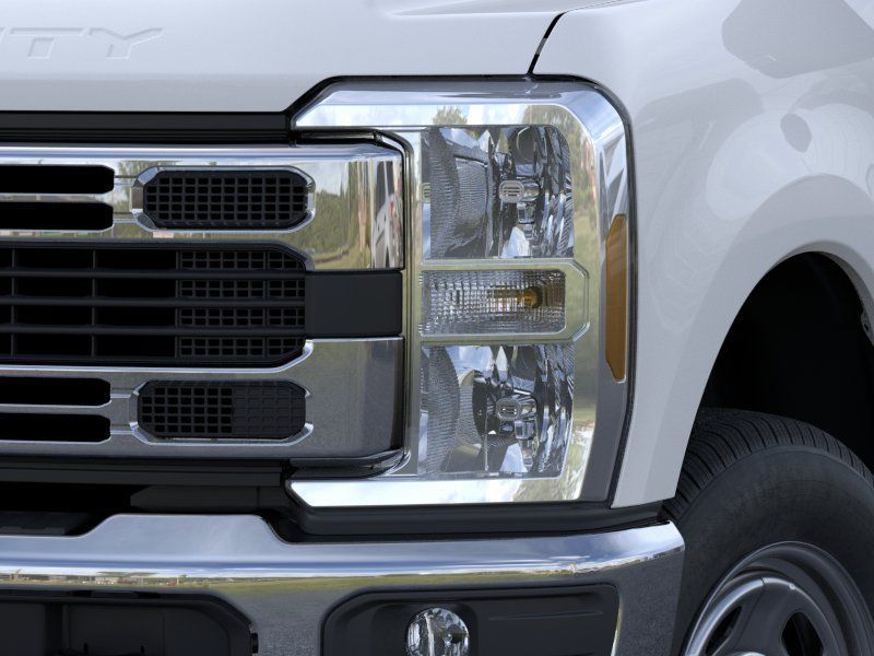2026 Ford F-350 Chassis XL