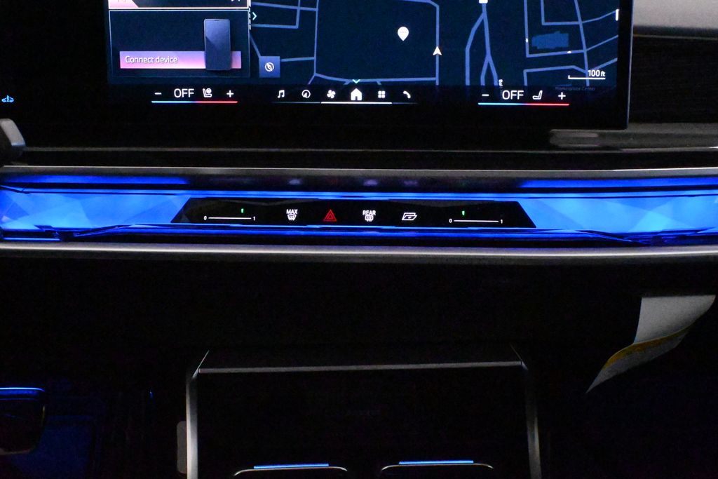 2025 BMW 7 Series 760i xDrive 21