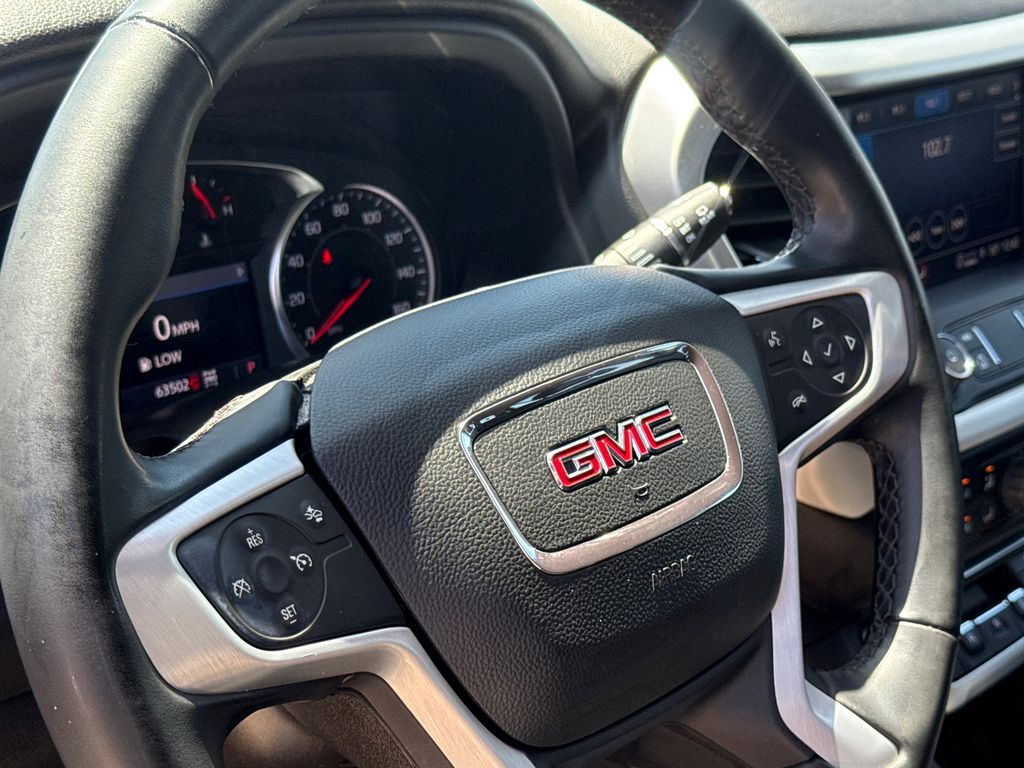 Used 2023 GMC Acadia SUV