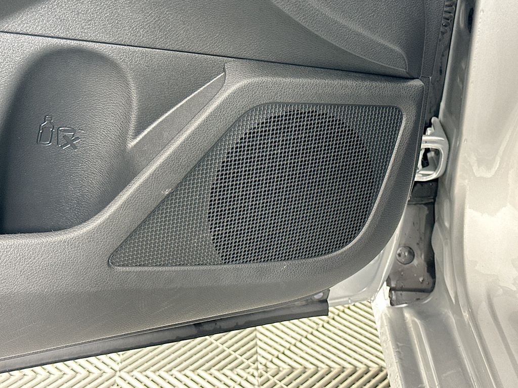 2024 Nissan Altima SV 18