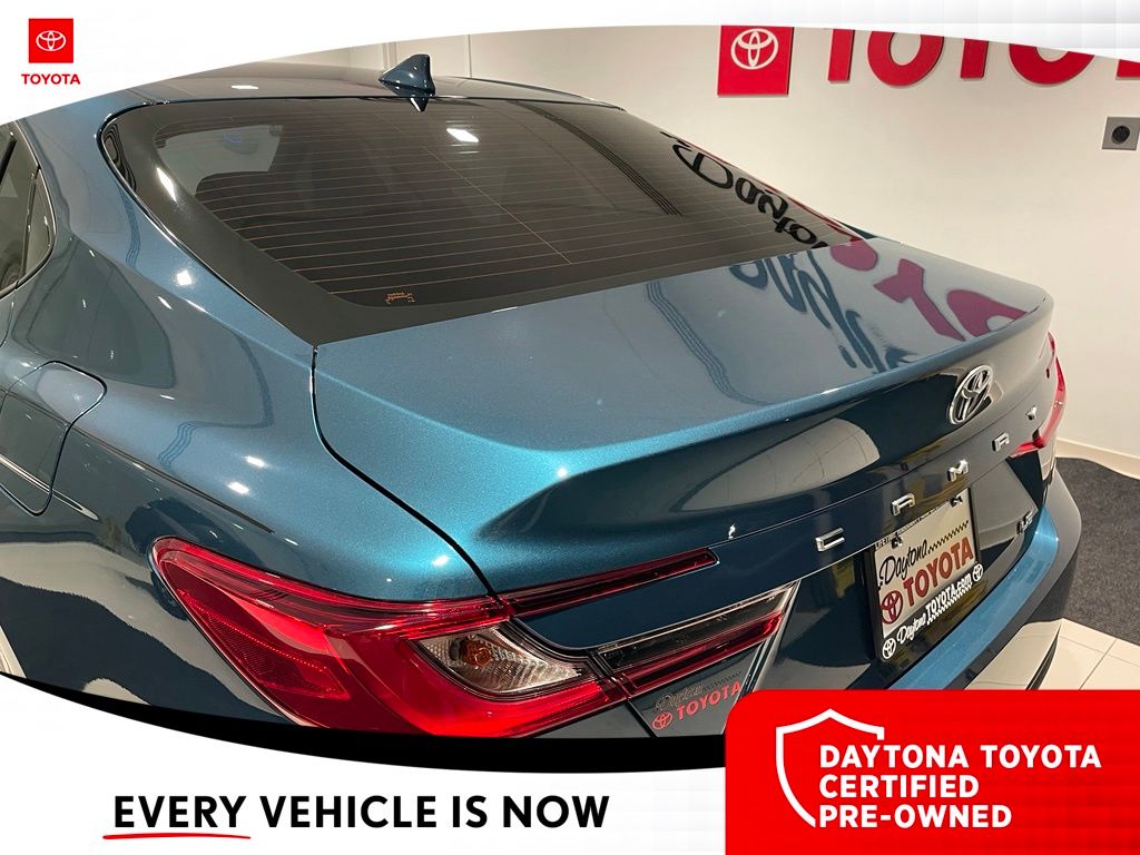 2025 Toyota Camry LE - Photo 20