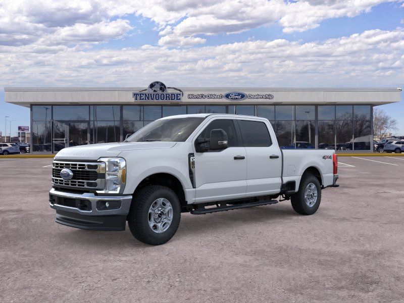 Oxford White 2026 Ford F-250 Super Duty Pickup Truck Four-Wheel Drive Automatic