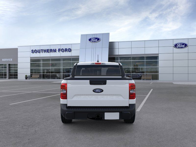 New 2026 White Ford XLT image 4