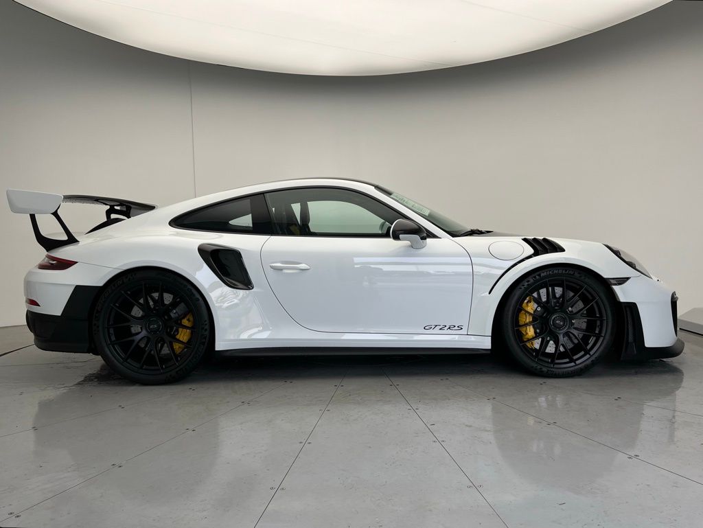 Thumbnail: 2018 Porsche 911 - 26