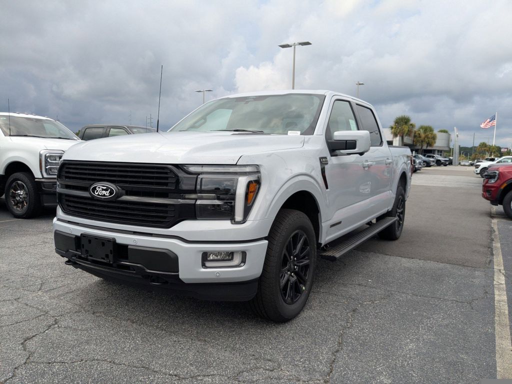 2025 Ford F-150 Platinum