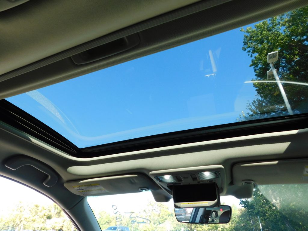 Thumbnail: 2019 Subaru Outback - 6