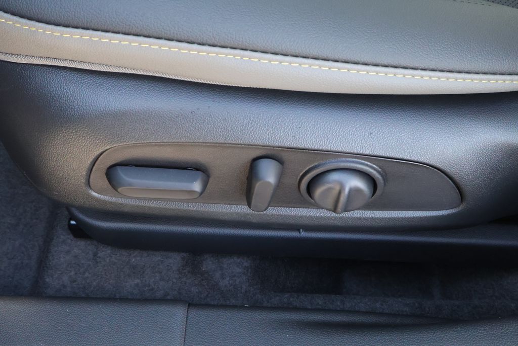 Thumbnail: 2026 Chevrolet Trax - 17