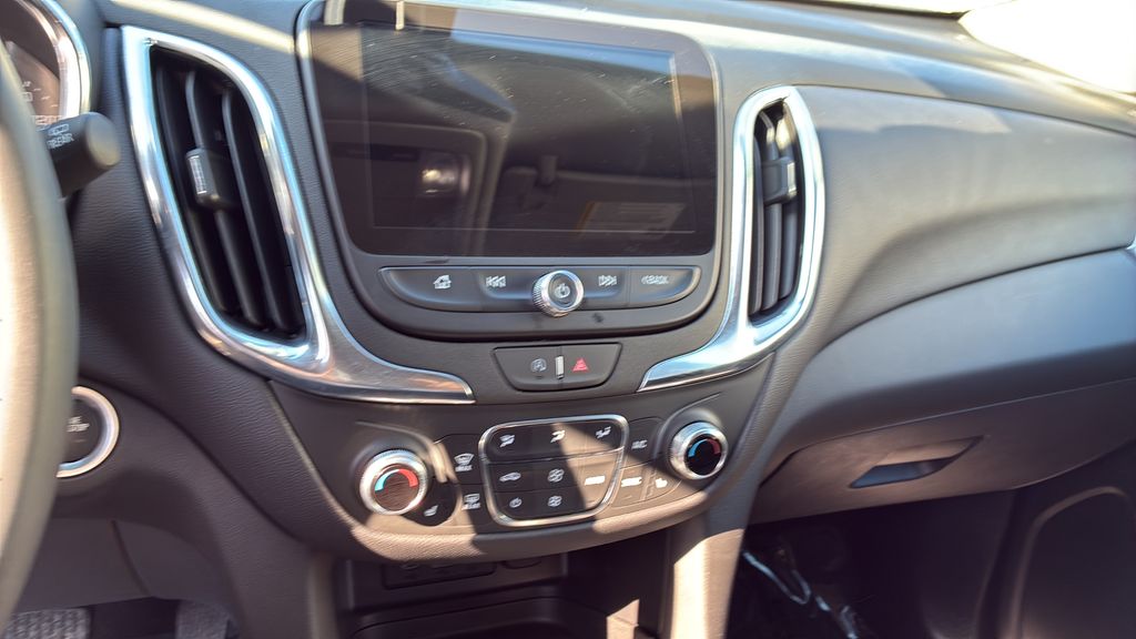 used 2023 Chevrolet Equinox car, priced at $23,450