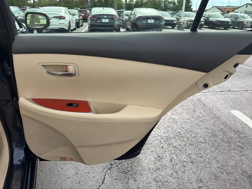 Thumbnail: 2012 Lexus ES - 23