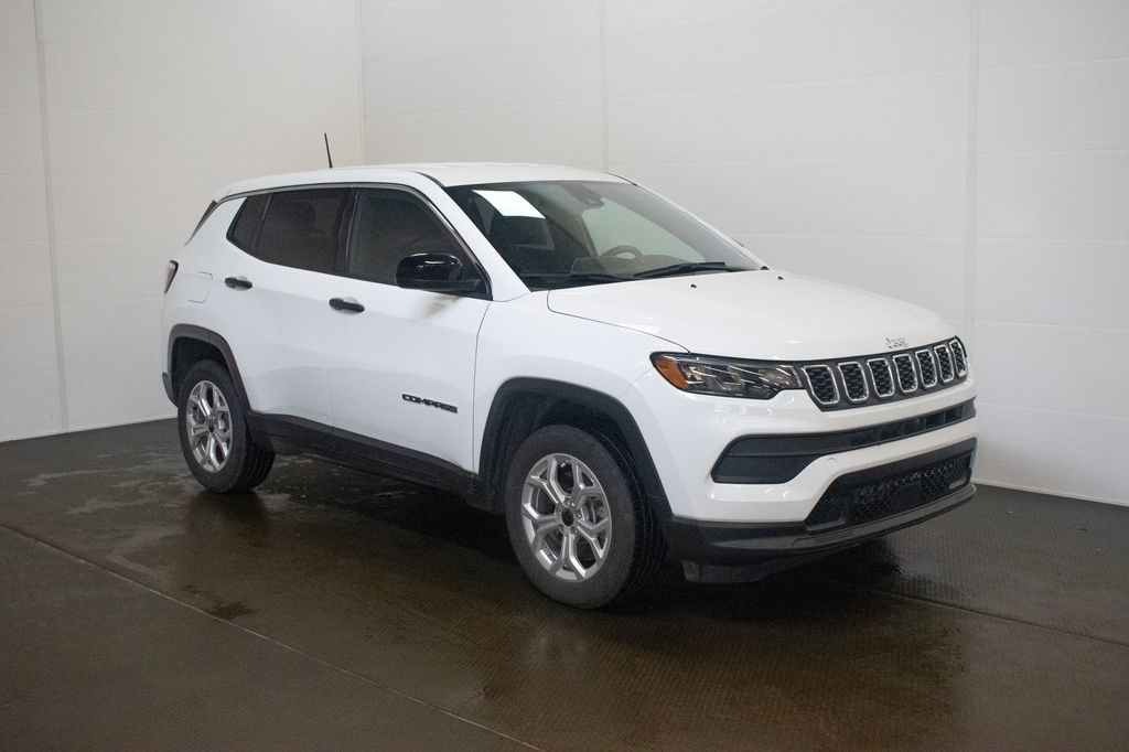 Bright White Clearcoat 2025 Jeep Compass SUV / Crossover Four-Wheel Drive 8-Speed Automatic