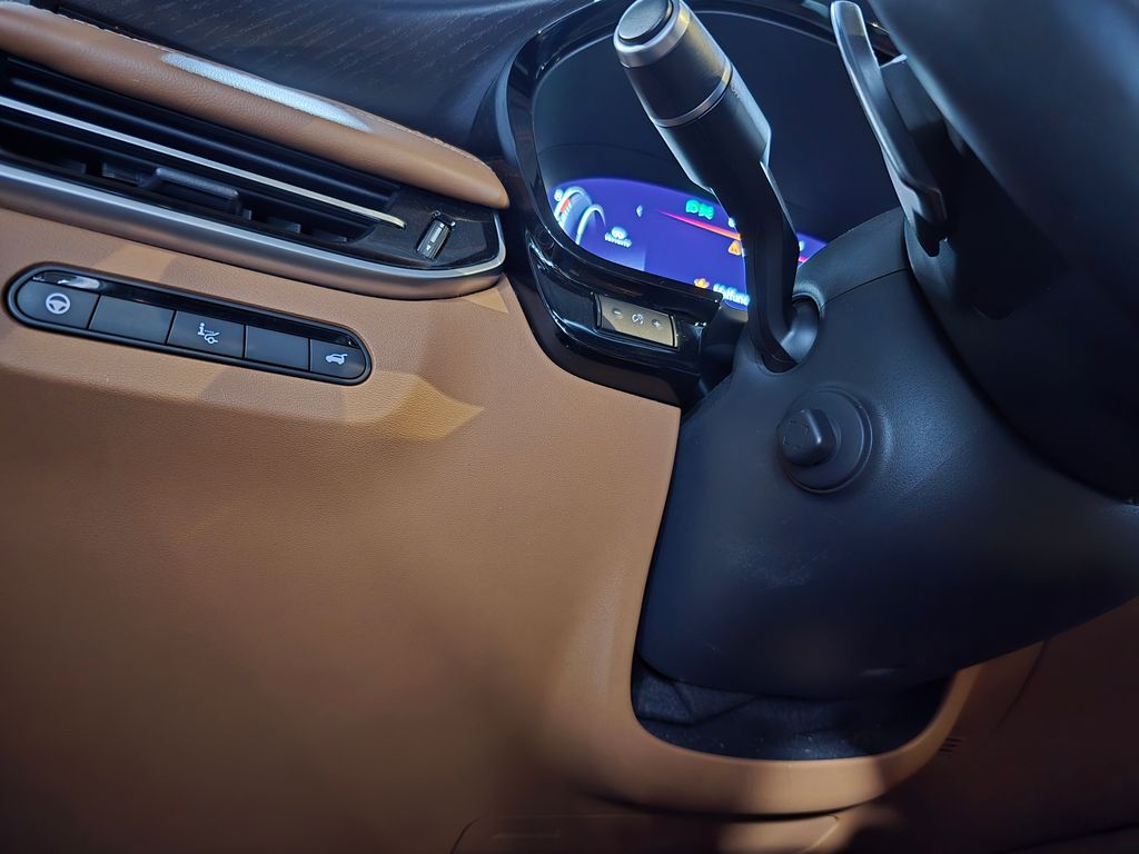 Thumbnail: 2023 INFINITI QX60 - 14