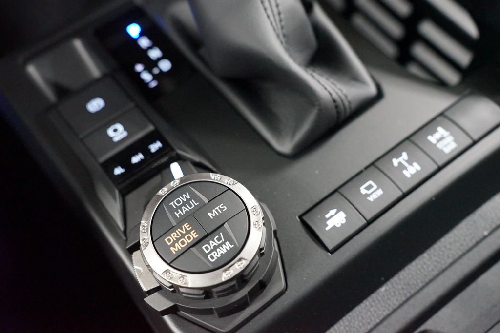 Thumbnail: 2026 Toyota 4Runner - 26