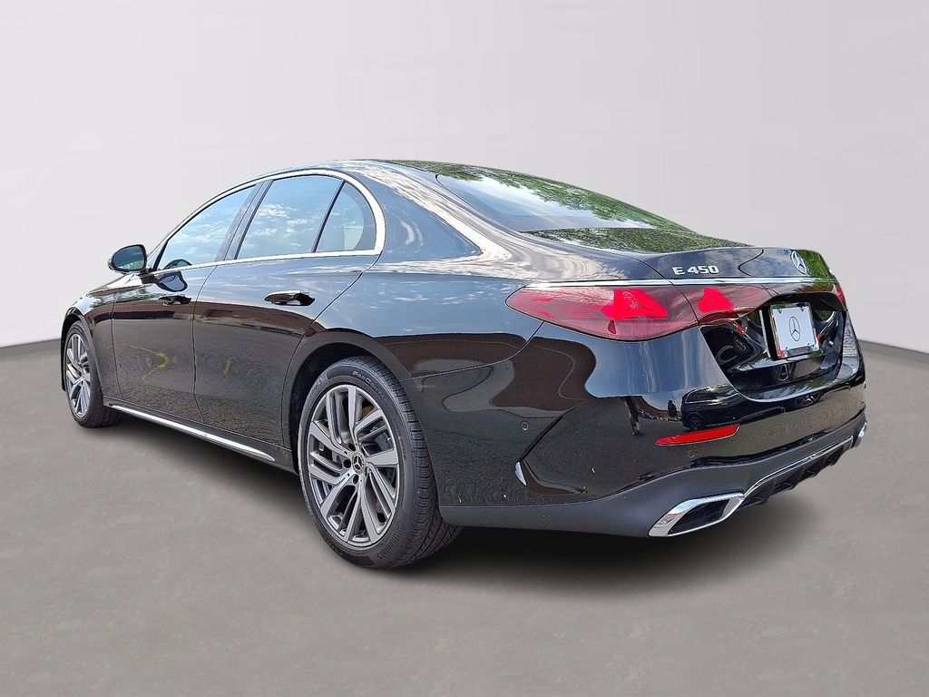 Thumbnail: 2027 Mercedes-Benz E-Class - 4
