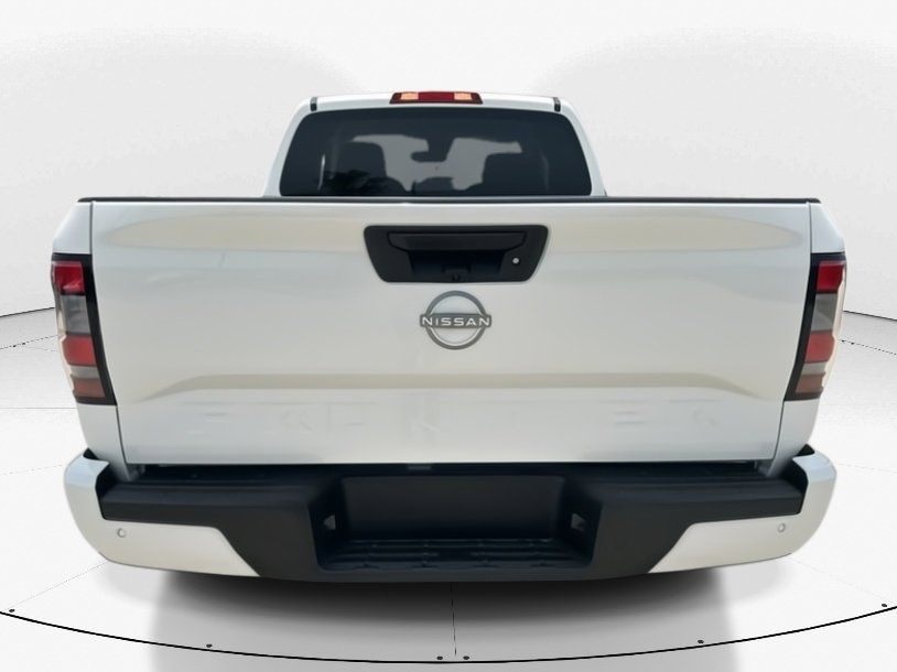 2025 Glacier White Nissan Frontier SV RWD Truck