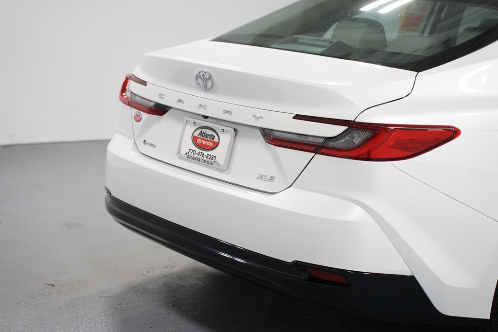 Thumbnail: 2026 Toyota Camry - 9