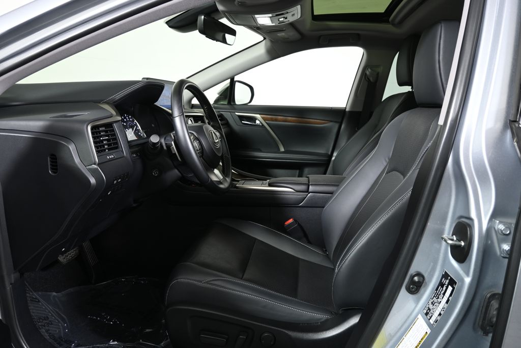 Thumbnail: 2022 Lexus RX - 3