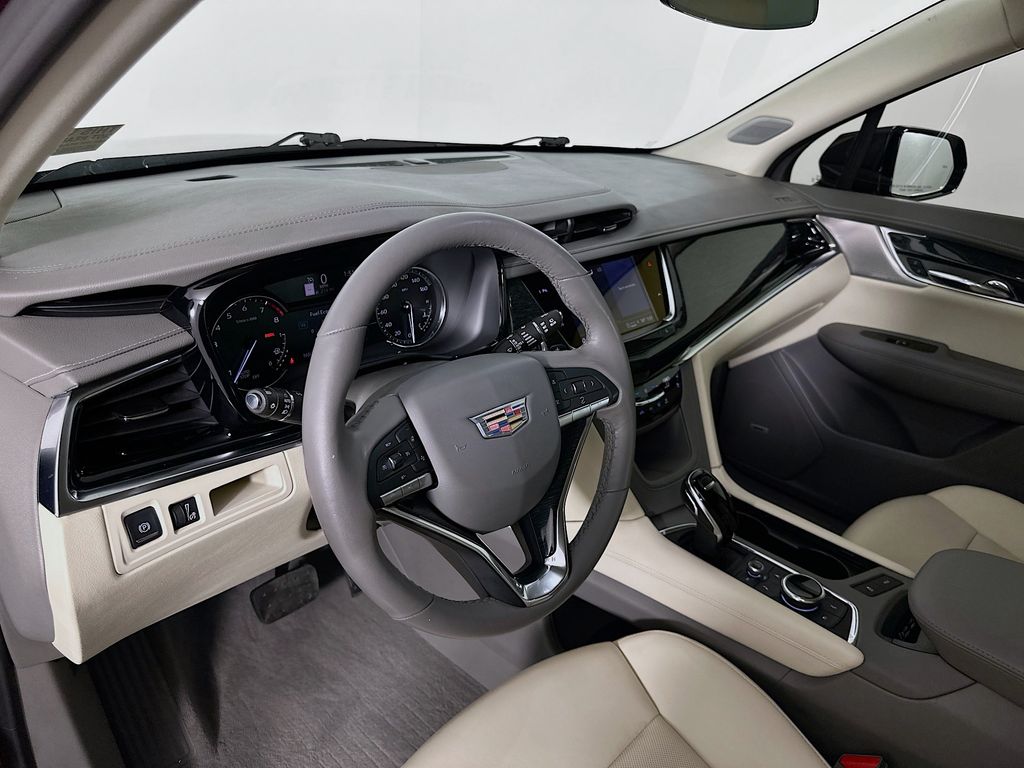 2022 Cadillac XT6 Premium Luxury 9