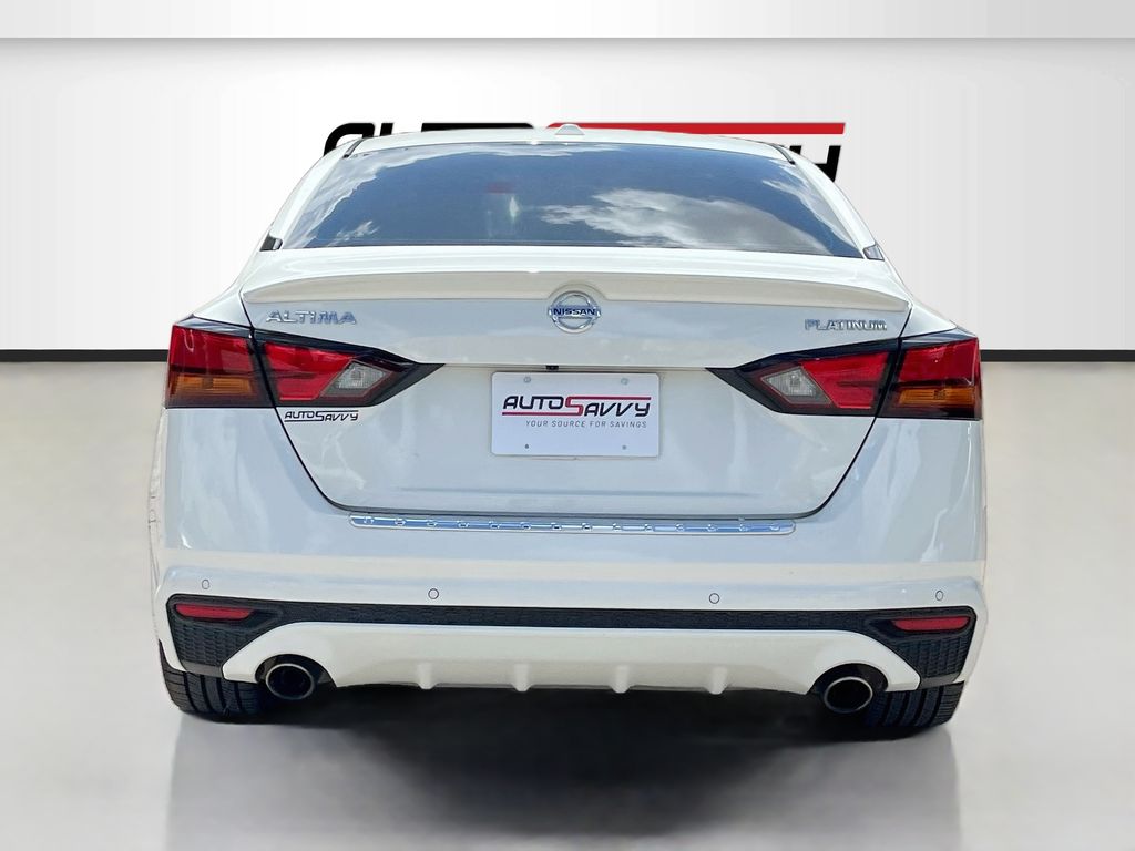 2020 Nissan Altima 2.5 Platinum White at Cook Ford