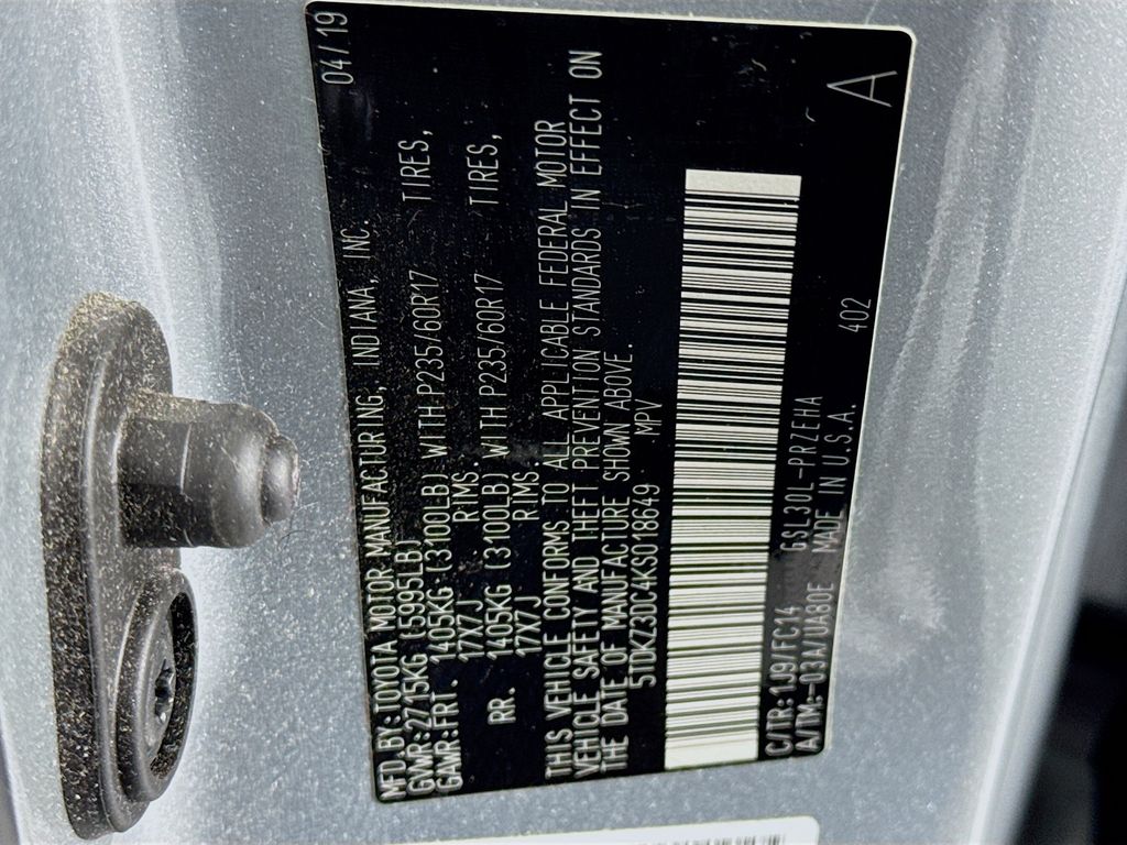 Used Car 2019 Toyota Sienna  Le For Sale Under $25,000 In Austin, Texas