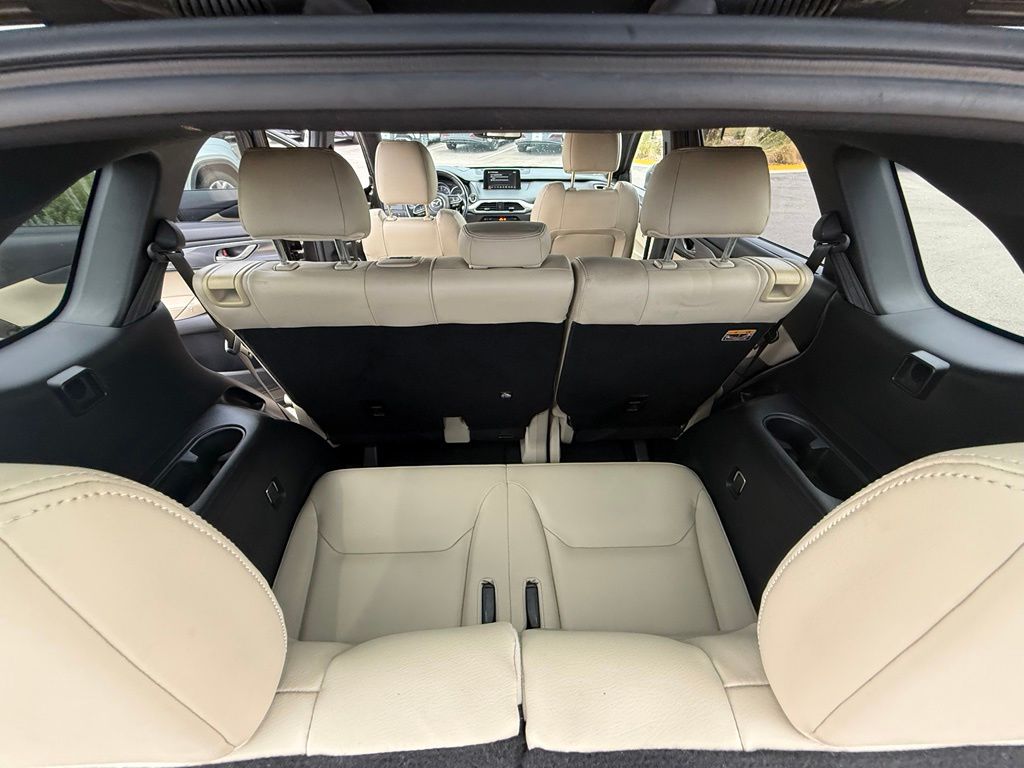 Thumbnail: 2018 Mazda CX-9 - 12