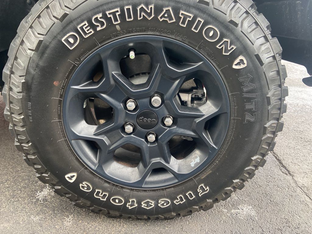 Thumbnail: 2023 Jeep Wrangler - 11