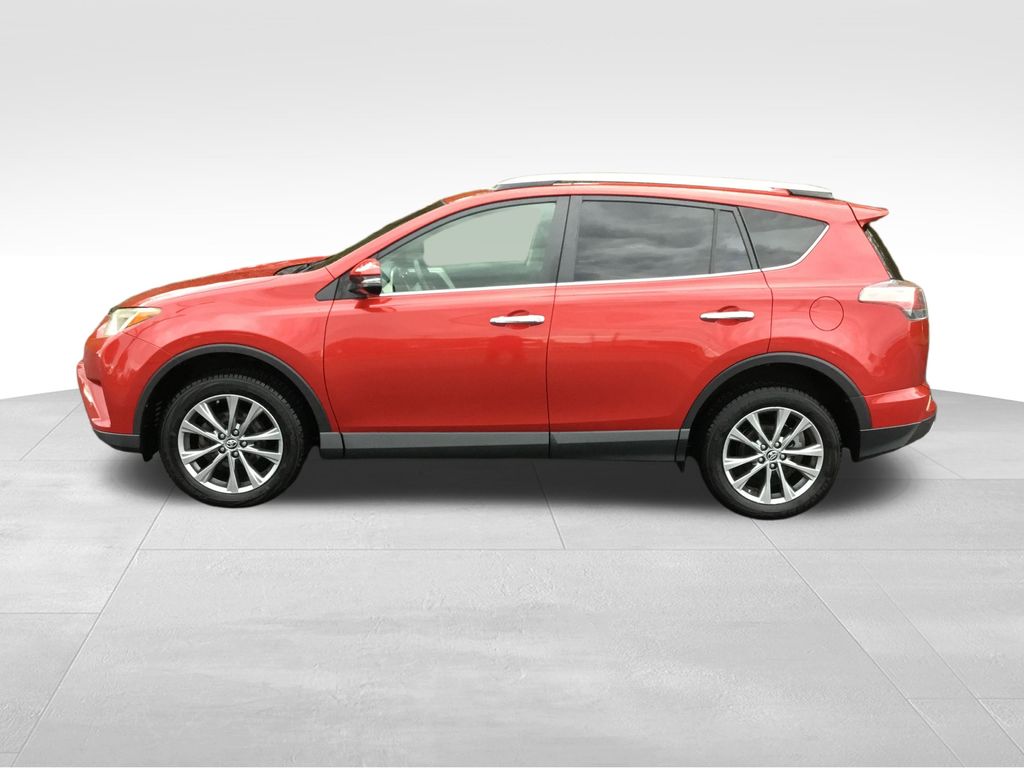 Thumbnail: 2016 Toyota RAV4 - 2