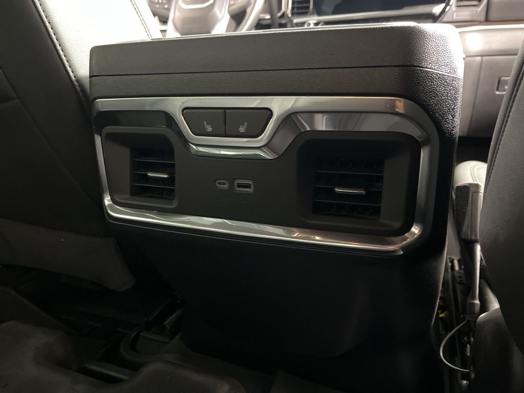 Thumbnail: 2024 GMC Sierra 2500 - 9