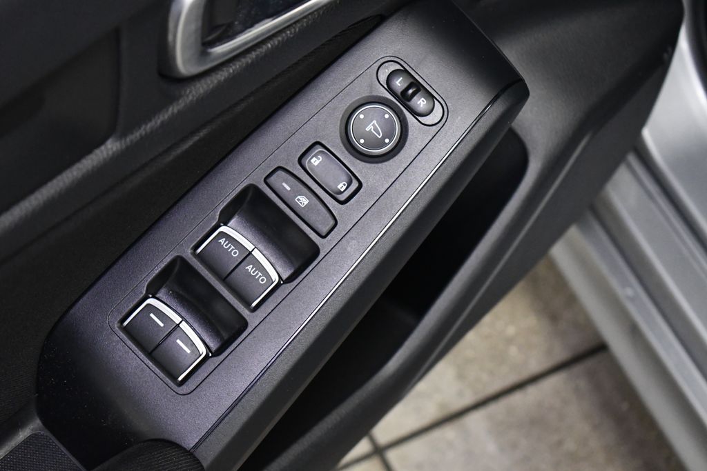 Thumbnail: 2023 Honda Civic - 16