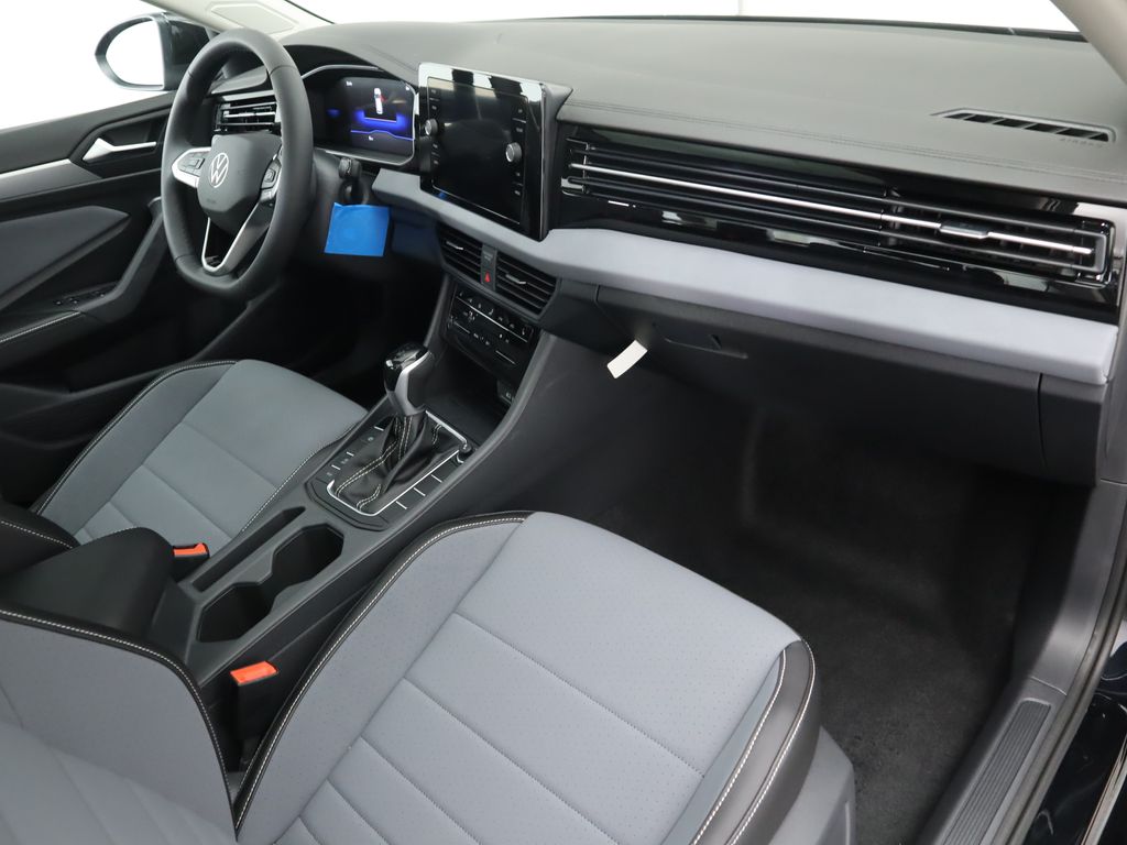 Thumbnail: 2026 Volkswagen Jetta - 17