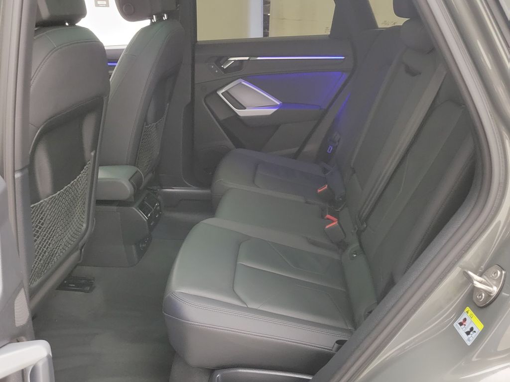 Thumbnail: 2023 Audi Q3 - 21