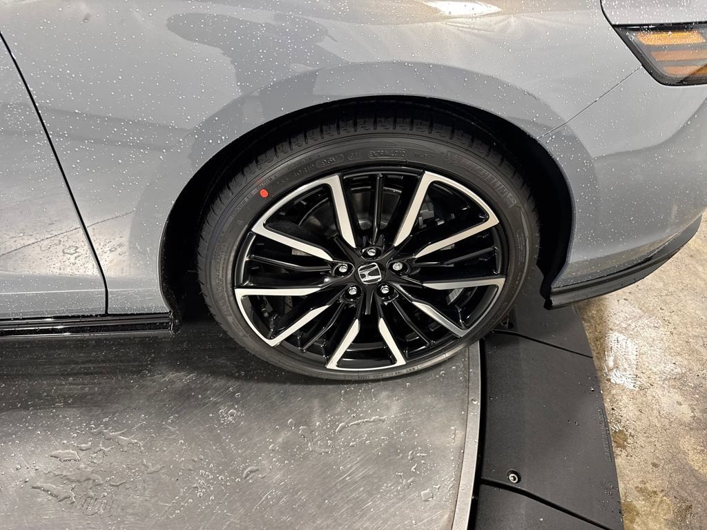 new 2026 Honda Accord Hybrid car, priced at $41,145